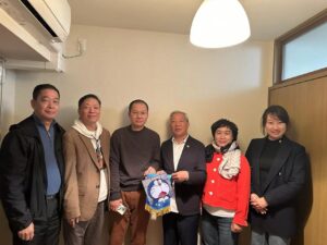 2024年4月14日、市工商連主席と総商会会長が日本で工夫茶を味わいながら、郷里の想いを語り、人生を語り合いました。